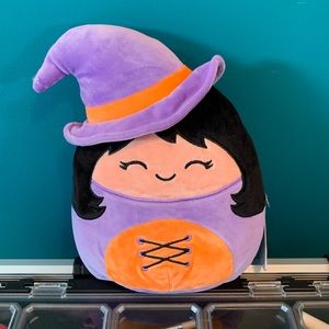 8” Winnie Squishmallow